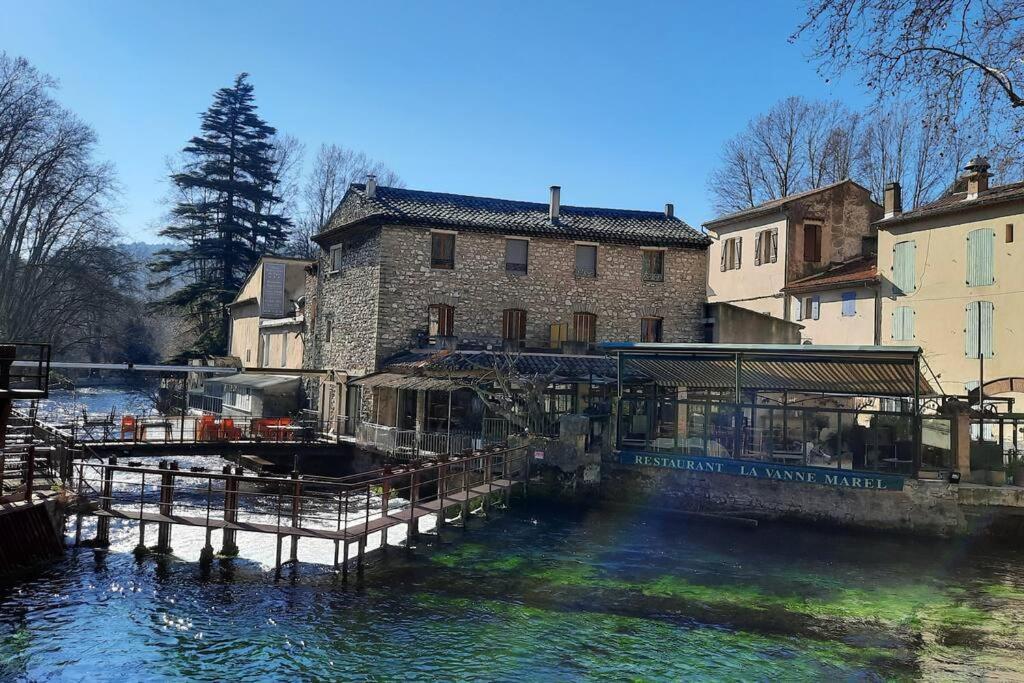 Haut De Villa Renovee En 2023 Saint-Maime Экстерьер фото
