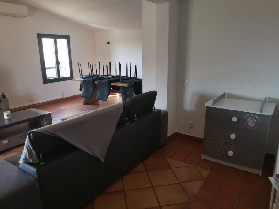Haut De Villa Renovee En 2023 Saint-Maime Экстерьер фото