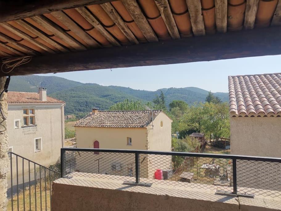 Haut De Villa Renovee En 2023 Saint-Maime Экстерьер фото